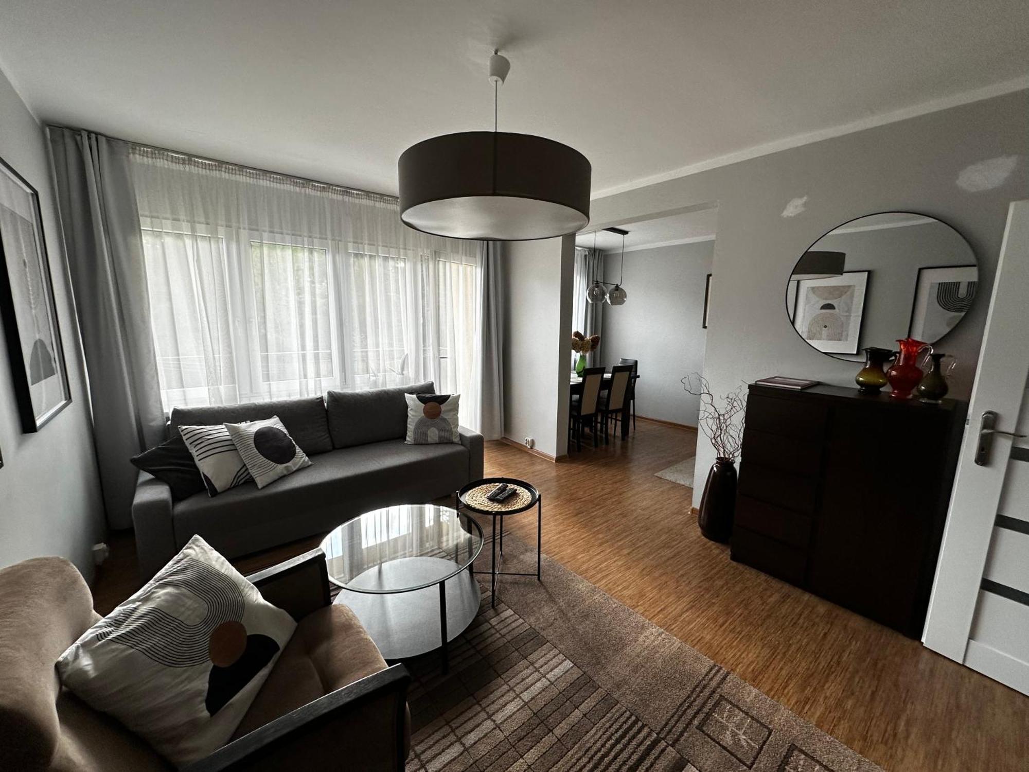 Modrzewiowa * Katowice